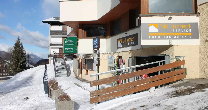 Photo du magasin Ski Juments Services à La Clusaz